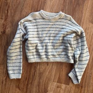 Cropped sweater size small